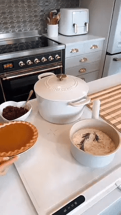 Keep Every Dish Warm & Ready In Seconds.